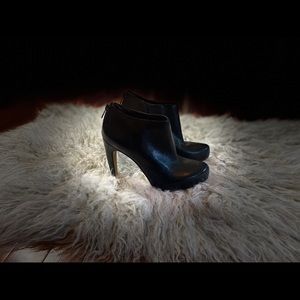 Sam Edelman Black Leather Booties | Spiked Heel